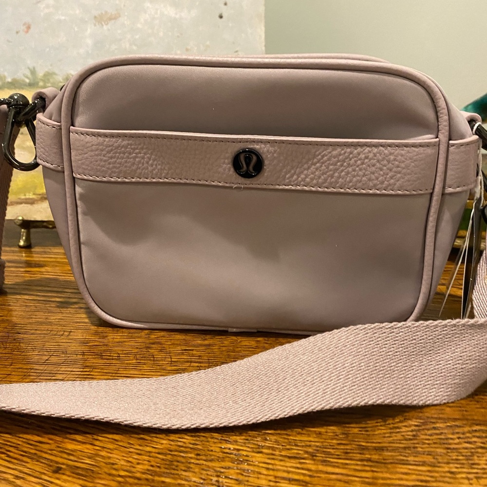 NWT Lululemon Now and Always Crossbody Mini Lavender